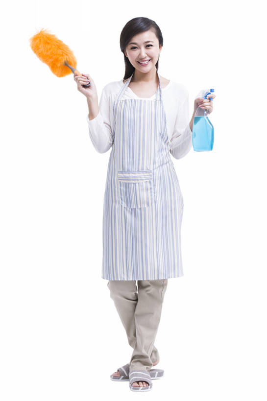 东方人,成年人,中年人,老年人,一个人,家庭主妇,笑,微笑,露齿笑,竖图,留白,抠图,白色背景,正面,家务,快乐,幸福,安全,北京,中国,亚洲,仅一个女性,仅一个人,擦,握,准备,工具,围裙,注视,休闲装,干净,清洁剂,拖鞋,观察,看,清洁,站着,仅一个中年女性,握着,摄影,生活方式,打扫,观看,察看,卫生,消毒,享乐,喷雾瓶,关注,努力,肖像,保洁,掸子,忙碌,东亚,去污,洁净,清洗剂,老年女性,女人,女性,中年女性,亚洲人,中国人,清洗,彩图,全身,影棚拍摄,欢乐,除菌,清洁产品,例行公事,家务劳动,bj175