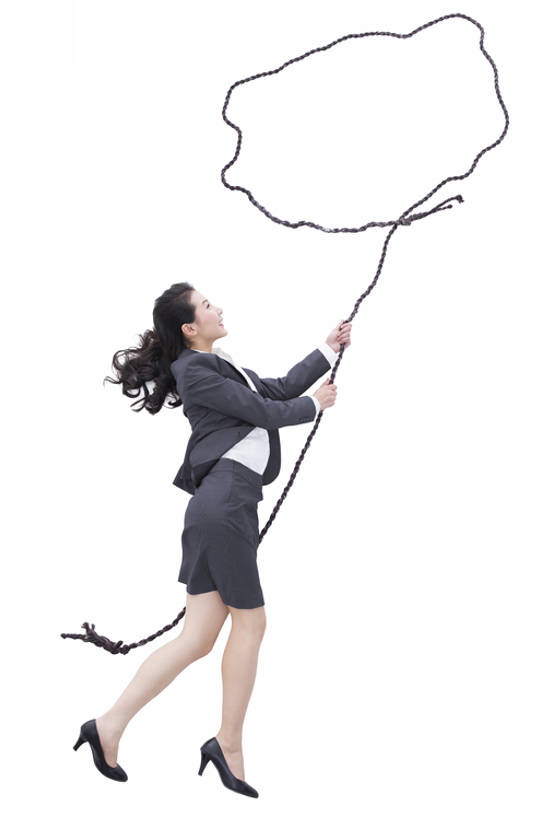 东方人,成年人,一个人,商务人士,商务女性,笑,微笑,露齿笑,竖图,俯视,留白,抠图,白色背景,西装,商务,快乐,兴奋,幸福,北京,中国,亚洲,仅一个年轻女性,仅一个女性,仅一个人,握,形状,套装,正装,玩,飞,刺激,绳子,活力,握着,摄影,对话框,幽默,东亚,一套,想法,年轻女性,女人,女性,亚洲人,中国人,年轻人,彩图,全身,影棚拍摄,欢乐,对话气泡框,气泡框,bj175