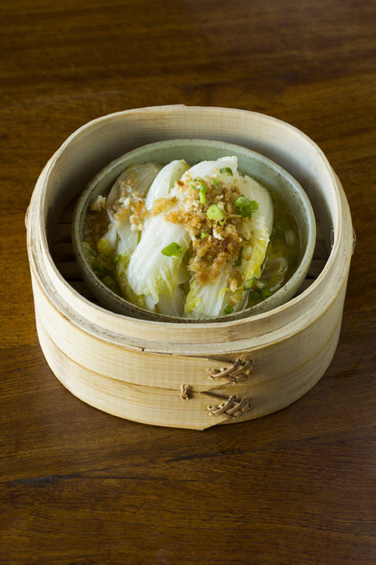 无人,竖图,特写,吃饭,晚餐,午餐,蔬菜,静物,餐具,叶子,北京,中国,亚洲,新鲜,大白菜,青菜,熟食,美味,食品,绿叶,饮品,传统,饮食,餐饮,食物,饮料,中国菜,健康,嫩叶,素食,摄影,有机食品,绿色食品,膳食,可口,清新,中国文化,东亚,娃娃菜,蒸菜,健康食物,蒸锅,适口,叶,叶片,彩图,高角度拍摄,传统文化,蒜蓉粉丝娃娃菜,bj175