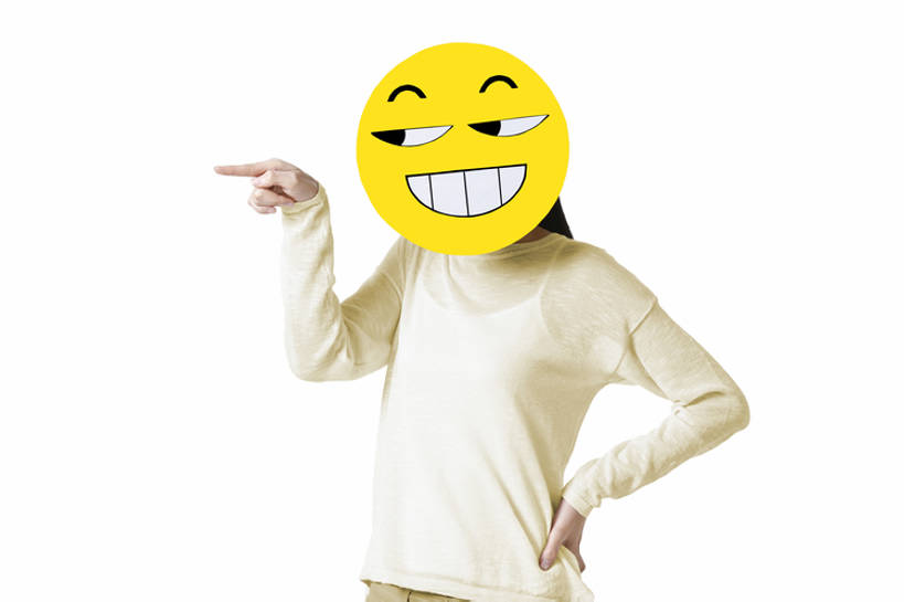 东方人,成年人,脸,头,脸颊,一个人,笑,微笑,露齿笑,横图,留白,抠图,白色背景,正面,快乐,幸福,纯洁,互联网,北京,中国,亚洲,仅一个年轻女性,仅一个女性,仅一个人,覆盖,圆形,标志,符号,面具,文字,记事本,休闲装,标识,现代,手叉腰,本子,笔记本,手势,站着,概念,表情,手指,卡通,可爱,乐趣,童年,童趣,斜视,摄影,生活方式,幽默,创造力,笑脸,隐藏,指着,享乐,标点,情绪,童真,东亚,烂漫,无邪,讥笑,天真,年轻女性,女人,女性,亚洲人,中国人,年轻人,头部,脸部,脸蛋,面部,半身,彩图,影棚拍摄,欢乐,文字表情,颜表情,颜文字,打手势,拟人,表情符号,bj175