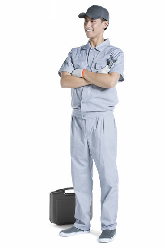 东方人,成年人,一个人,服务员,修理工,工程师,笑,双手交叉,微笑,露齿笑,竖图,留白,抠图,白色背景,正面,制服,快乐,幸福,信心,帽子,北京,中国,亚洲,仅一个男性,仅一个人,握,工具,工人,仅一个年轻男性,手套,站着,职业,工具箱,鸭舌帽,活力,想,服务,握着,摄影,生活方式,扳手,修理,工程,双手抱胸,享乐,东亚,责任,技能,男人,男性,年轻男性,亚洲人,中国人,年轻人,服务生,侍者,员工,技术员,彩图,全身,影棚拍摄,欢乐,匠人,劳动者,体力工,工人阶级,bj175