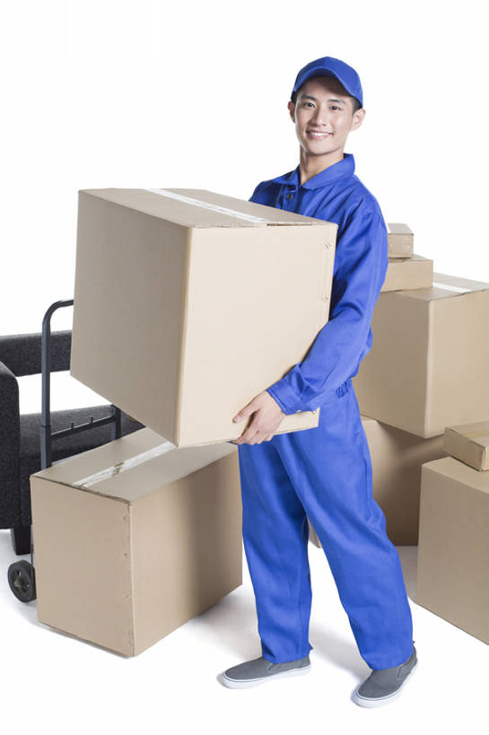 东方人,成年人,一个人,服务员,笑,微笑,露齿笑,竖图,留白,抠图,白色背景,正面,制服,快乐,幸福,热情,信心,家具,沙发,帽子,北京,中国,亚洲,仅一个男性,仅一个人,握,堆叠,工作,包裹,包装,商品,马车,注视,盒子,工人,仅一个年轻男性,手推车,观察,看,站着,职业,鸭舌帽,服务,握着,运输,摄影,生活方式,观看,搬家,搬运工,察看,享乐,关注,货运,运送,东亚,责任,男人,男性,年轻男性,亚洲人,中国人,年轻人,服务生,侍者,员工,彩图,全身,影棚拍摄,欢乐,匠人,劳动者,体力工,递送,工人阶级,bj175