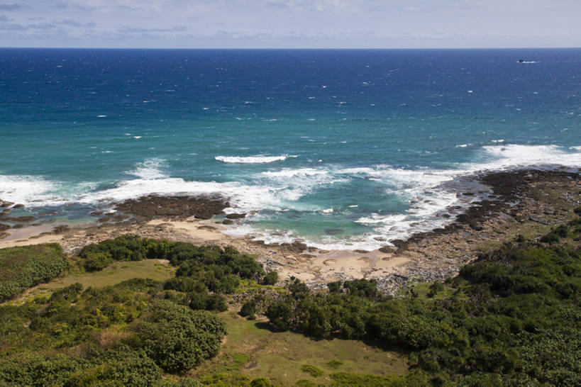 无人,横图,室外,白天,旅游,度假,海浪,海洋,美景,水,植物,台湾,中国,亚洲,反射,岛,地平线,海岸线,景观,水边,水面,水平线,云,娱乐,干净,草,绿色,风景,天空,自然,波浪,享受,休闲,景色,放松,茂密,摄影,茂盛,宁静,生态,清新,自然风光,海景,东亚,台南,暗礁,海滩,彩图,旅行,恒春半岛,广角,垦丁,bj175