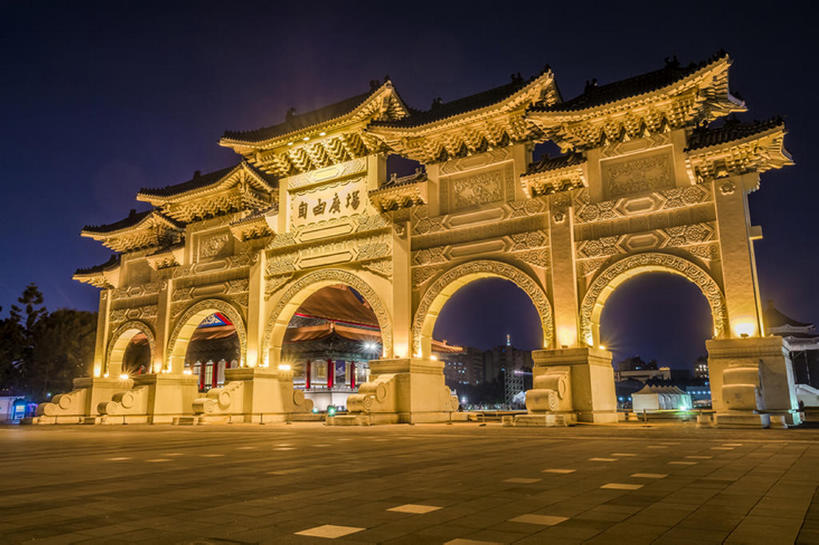 横图,方图,室外,夜晚,建筑,台湾,亚洲,大门,建造,照亮,蒋介石纪念堂,台北,bj175
