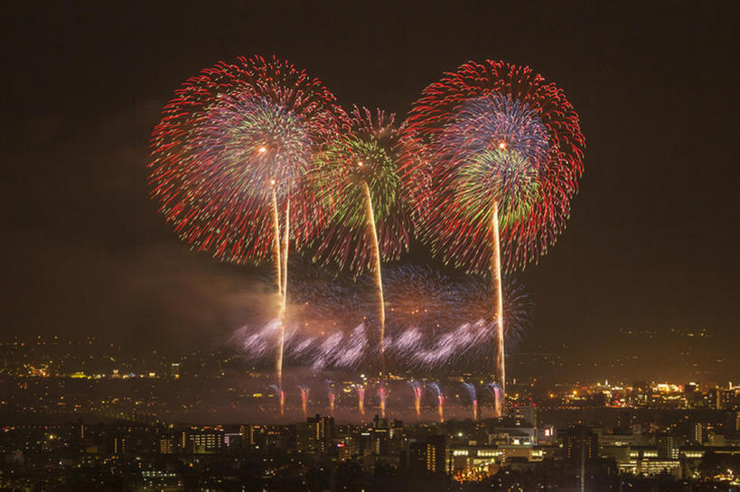 横图,室外,夜晚,爆炸,日本,亚洲,天空,焰火,夏天,东亚,本州,本州岛,日本国,中部地方,新潟,新潟县,bj175