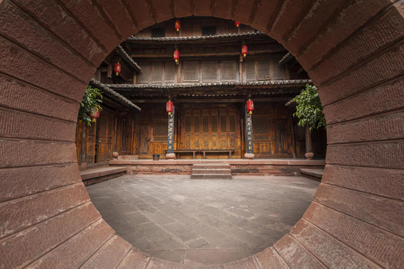 横图,室外,白天,窗户,中国,亚洲,圆形,建造,东亚,云南省,bj175