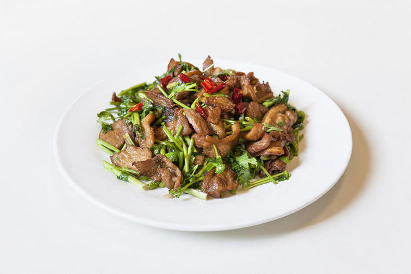 无人,横图,白色背景,烹饪,中餐,辣椒,芹菜,蔬菜,静物,中国,亚洲,新鲜,炒,青椒,炒菜,肉,熟食,料理,美味,食品,饮品,猪肉,小炒肉,菜肴,美食,肉类,饮食,餐饮,食物,饮料,盘子,中国菜,中式,摄影,佳肴,有机食品,绿色食品,中华料理,膳食,可口,中国文化,五花肉,川菜,肉食,肉制品,东亚,健康食物,辣角,红海椒,大椒,辣虎,广椒,豚肉,菜椒,适口,四川菜,肋条肉,三层肉,甜椒,柿子椒,辣子,红辣椒,海椒,番椒,灯笼椒,彩图,影棚拍摄,bj175