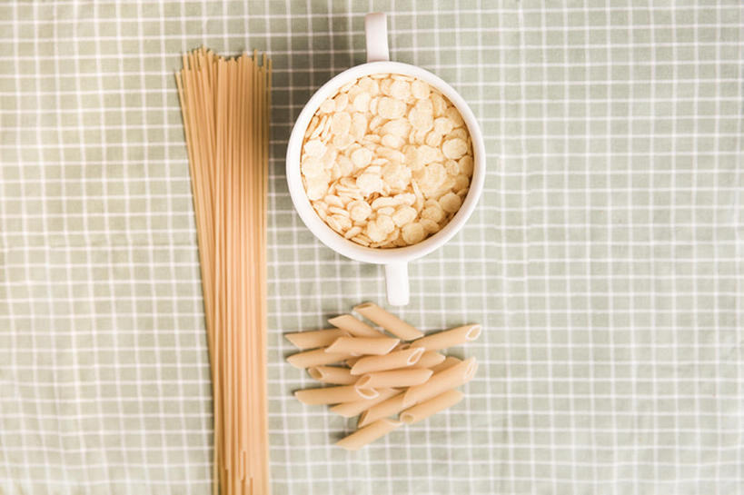 意大利面,通心粉,无人,横图,俯视,早餐,静物,杯子,中国,亚洲,玉米片,生食,美味,食品,饮品,营养,饮食,餐饮,食物,饮料,碗,摄影,可口,东亚,尖管通心粉,通心粉管,健康食物,适口,彩图,bj175