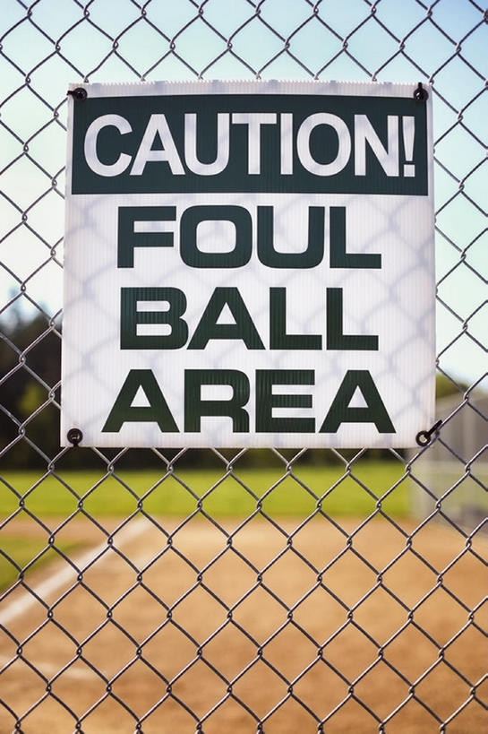 无人,足球场,运动场,竖图,室外,白天,安全,运动,指示牌,美国,标志,文字,栅栏,篱笆,球场,防护,警告,标识,警示,摄影,保护,禁止,提醒,北美,提示,限制,边界,消息,保险,警告标志,保全,周全,安稳,安定,平安,危险,彩图,bj175