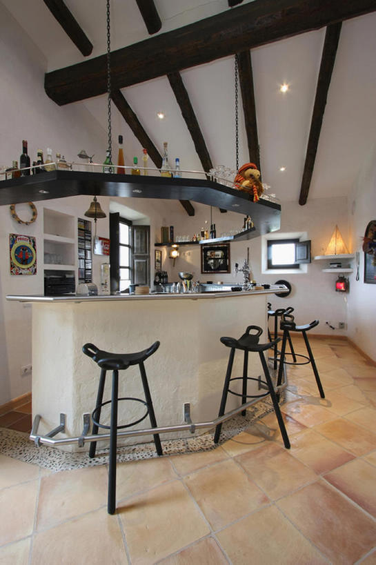 无人,网吧,酒吧,竖图,室内,白天,窗户,家具,日光,西班牙,欧洲,娱乐,摄影,起居室,简单,地中海,马略卡,彩图,居住区,建筑结构,bj175