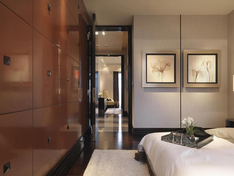 无人,家,横图,室内,奢侈,时尚,别墅,床,家具,卧室,装修,建筑,酒店,上海,中国,亚洲,一排,整齐,房屋,屋子,公寓,门口,豪华,干净,床上用品,现代,布置,洋房,楼房,住宅,排列,装饰物,服务,财富,摄影,建造,生活方式,华丽,样板房,高雅,住房,风格,羽绒被,队列,华贵,房地产,豪宅,东亚,富丽,华美,式样,设计,彩图,房子,华侈,奢华,上层阶级,客房服务,bj175