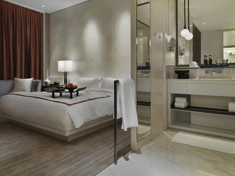 无人,家,横图,室内,白天,别墅,窗帘,床,镜子,卧室,浴室,酒店,一排,整齐,水槽,房屋,双人床,干净,现代,吊灯,灯,排列,毛巾,摄影,照亮,住房,风格,队列,房地产,彩图,客房服务,bj175