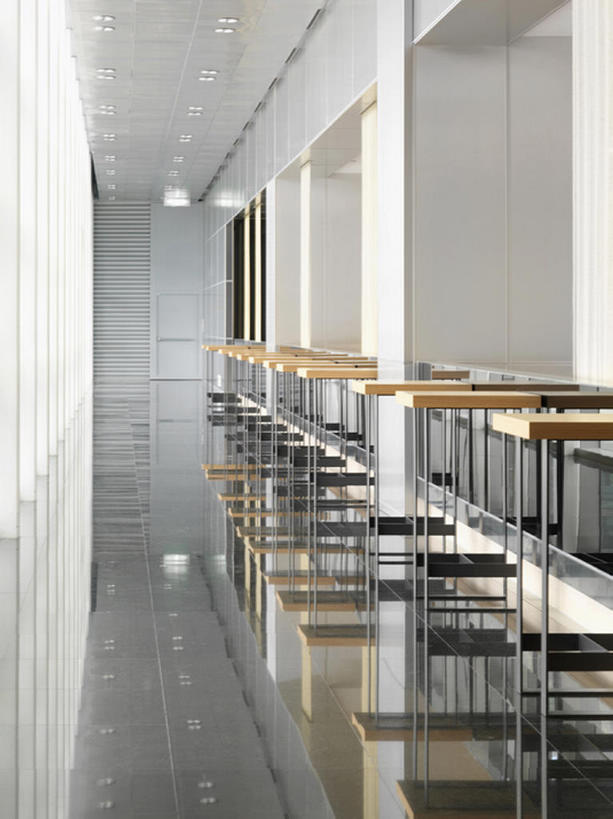 无人,家,竖图,室内,桌子,酒店,一排,整齐,反射,木制,房屋,走廊,过道,干净,现代,排列,白色,摄影,生活方式,便利,住房,风格,队列,华贵,房地产,狭窄,彩图,当代,bj175